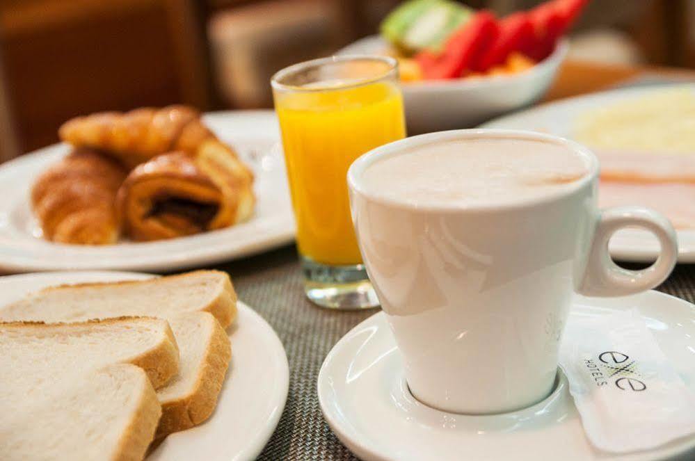 Hotel Exe Almada 4*